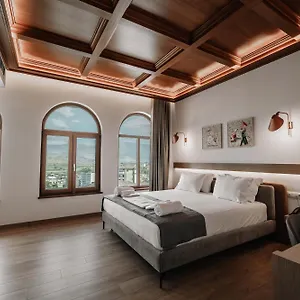 Hotel Sharm Luxury, Gjirokastër